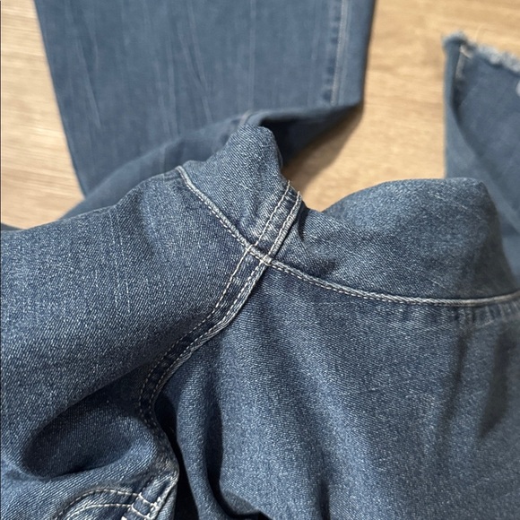 SHEIN Jeans - Picture 5 of 7